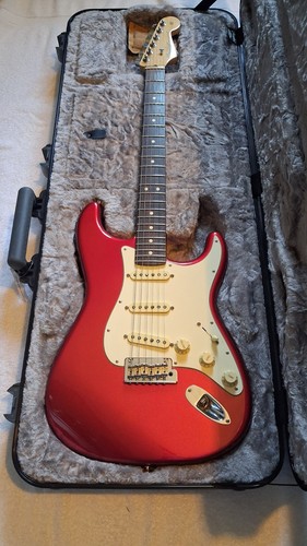 Excellent 2020 fender - excellent,